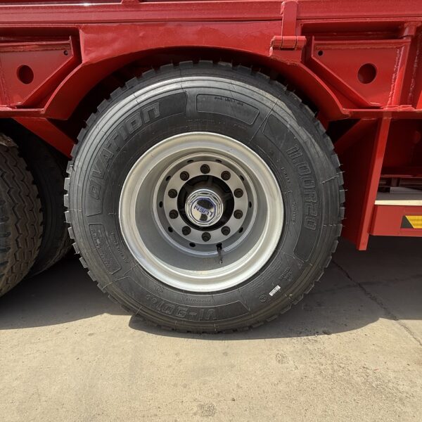 3-axle low bed semi-trailer - Image 6