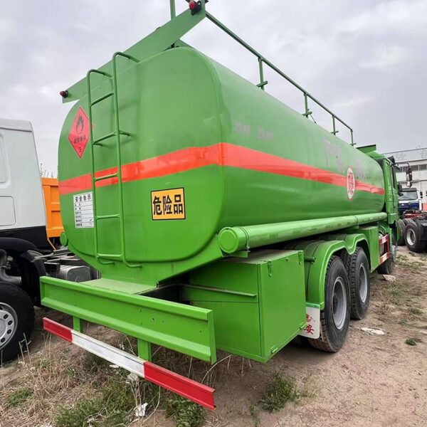 Green 2-axle oil tanker truck - Image 5